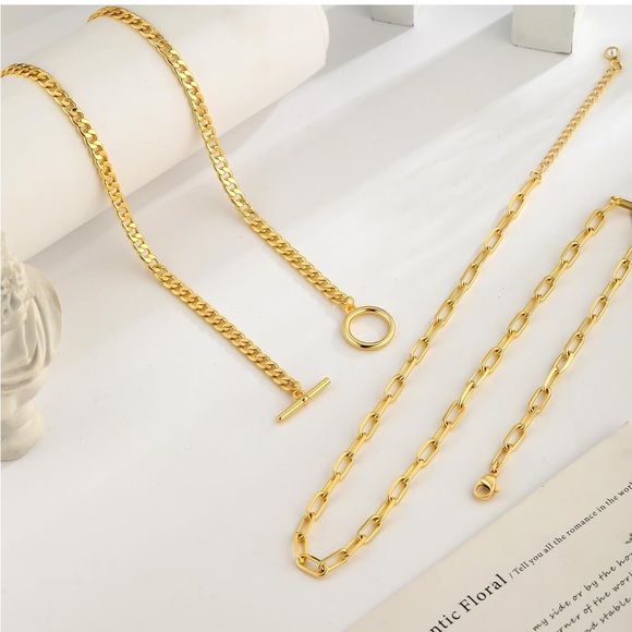 Elegant Gold Double-Layer Toggle Necklace - Picture 5 of 5